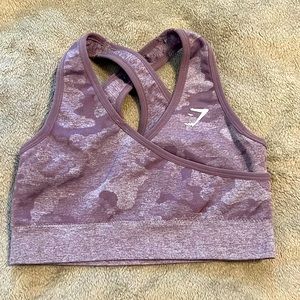 Gymshark camo sports bra (m)